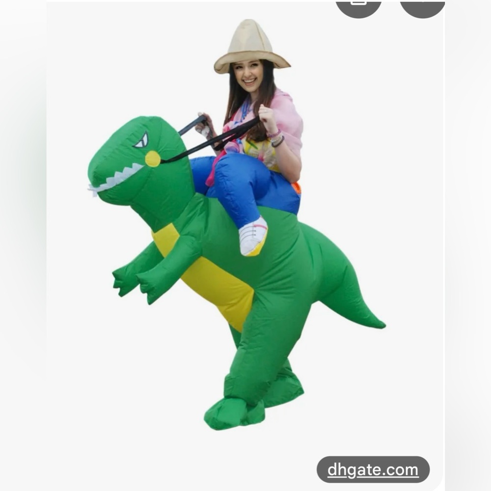 Inflatable dinosaur costumes x 3 for the family! - Picture 3 of 3